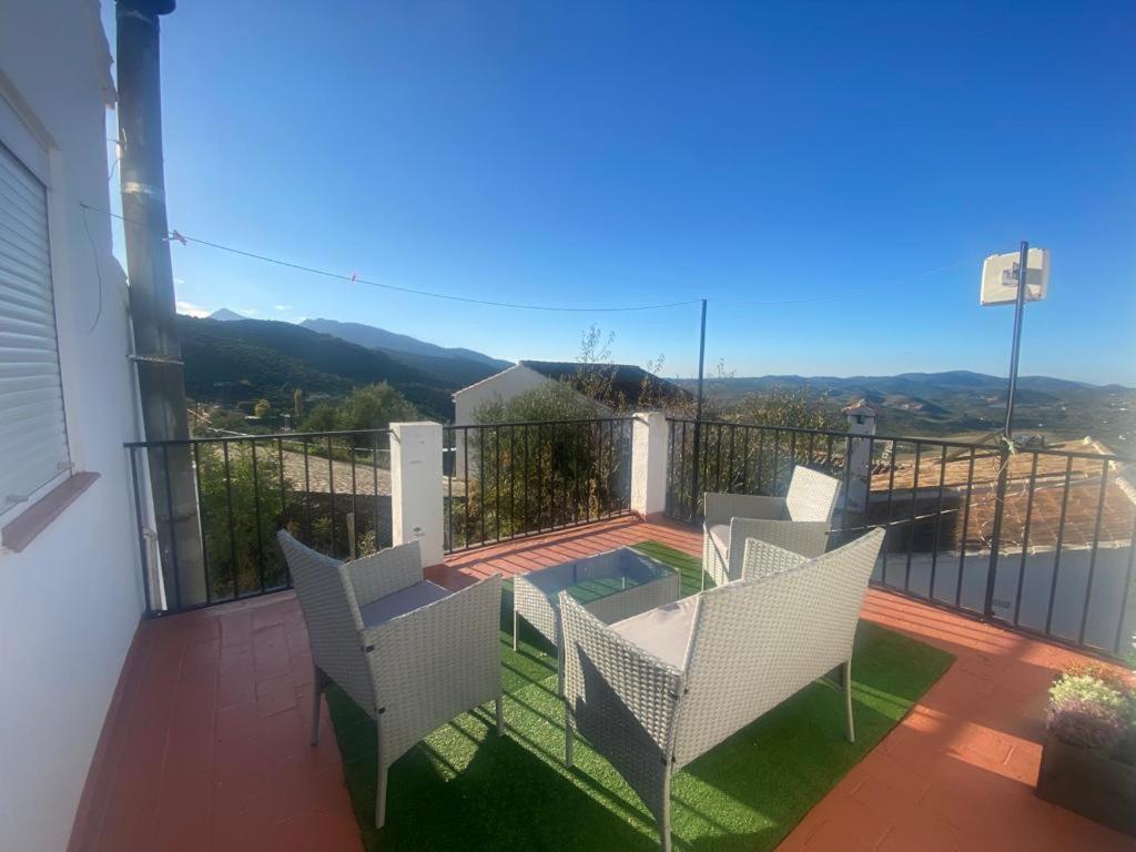 Casa Chiqui Villa Zahara De La Sierra Kültér fotó